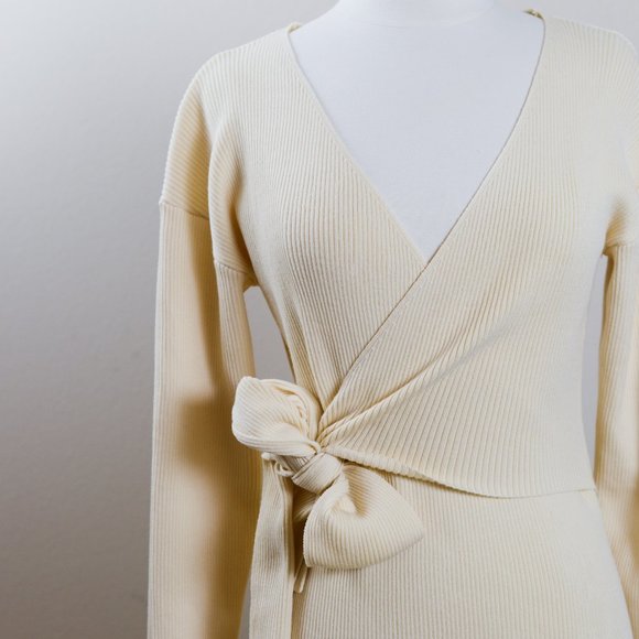 NEW Line & Dot Emma Wrap Sweater Dress - Picture 5 of 14